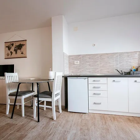 Ema Appartement *