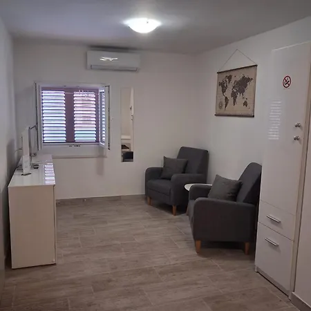 Apartman Ema